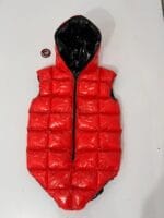 SQUARE DESIGN VEST - Image 2