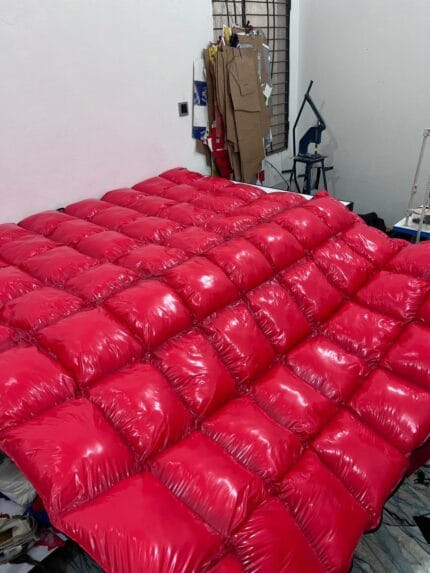 LIGHT RED BLANKET KING SIZE