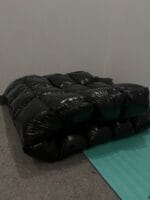 BLACK BLANKET REGULER SIZE - Image 2